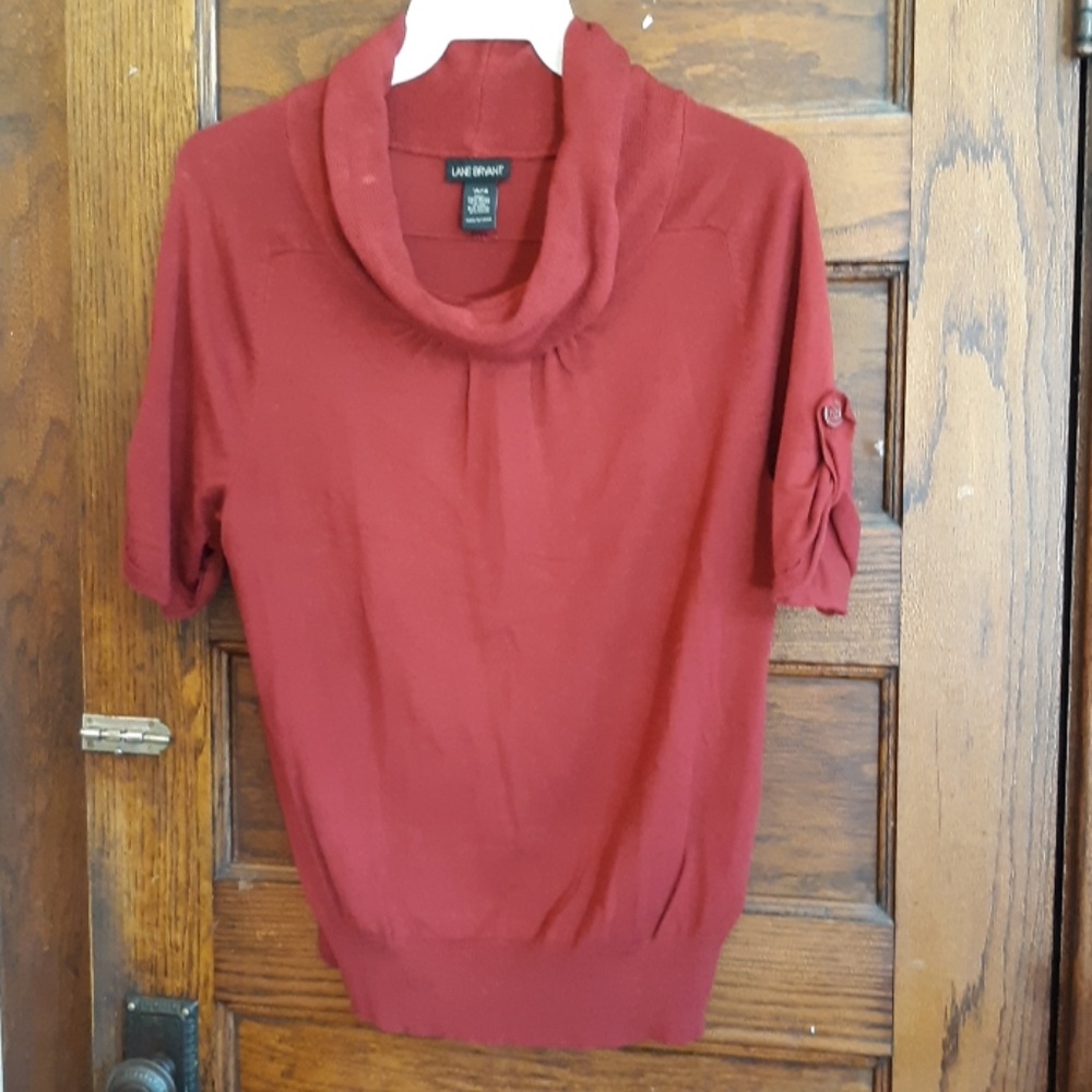 Lane Bryant ladies 14/16 short sleeve top